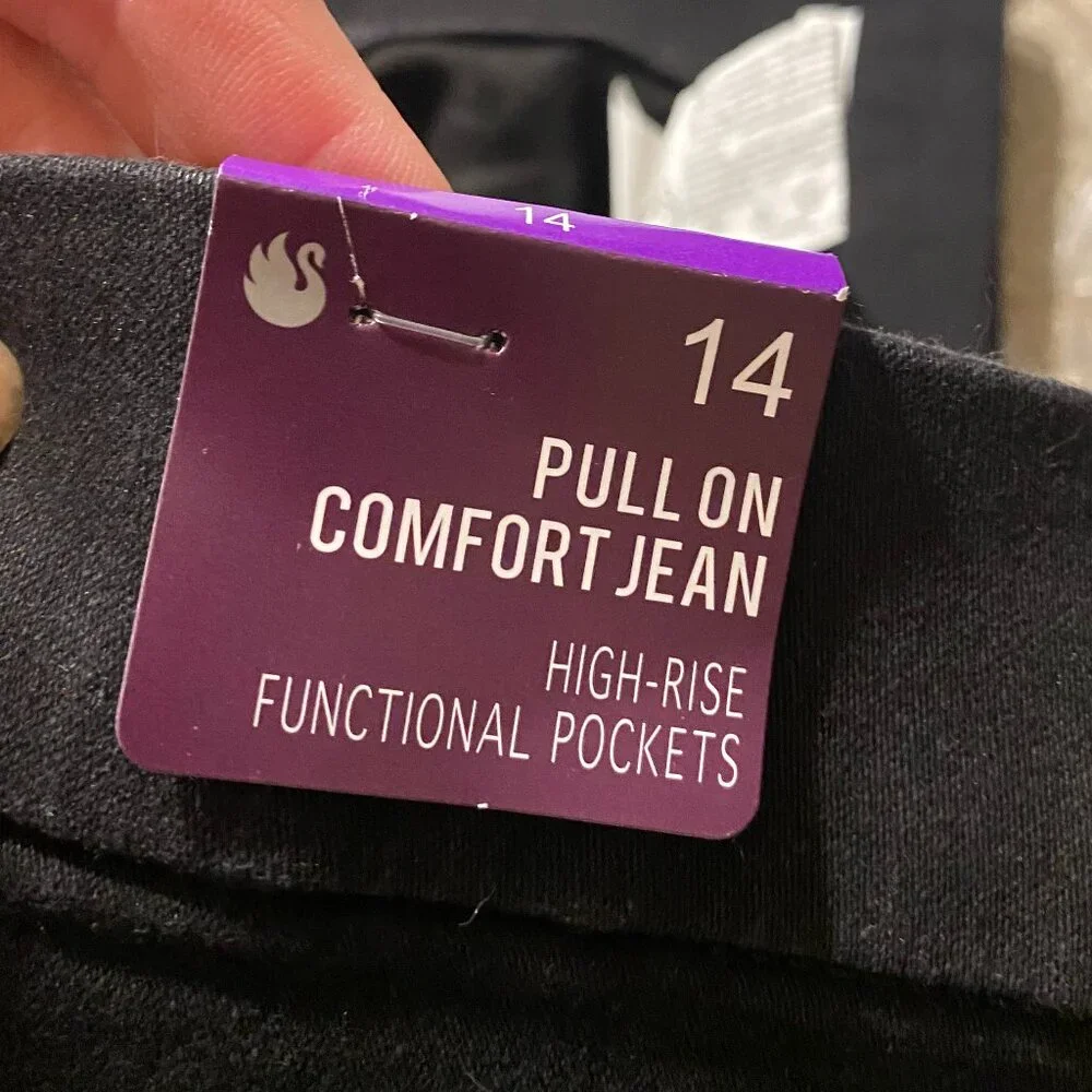 Gloria Vanderbilt Women's All Around Slimming Effect Pull-On High Rise Jean - Picture 4 of 8